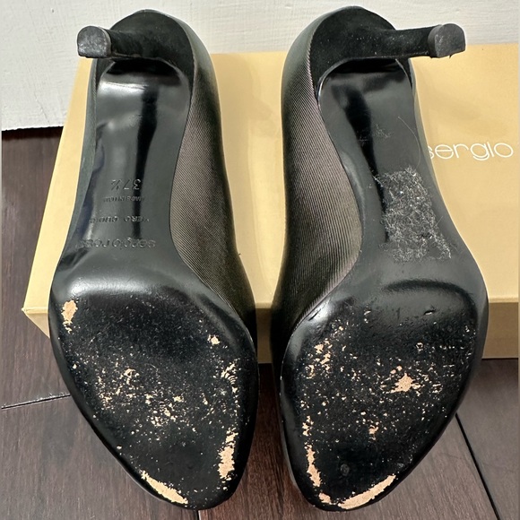 Sergio Rossi Iridescent Violet Pumps - Picture 3 of 6